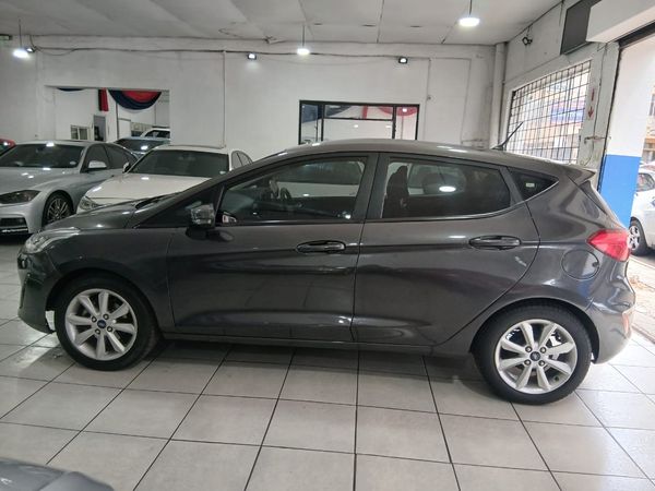 2021-Ford-Fiesta-10-EcoBoost-Trend-5-dr-Auto image:12