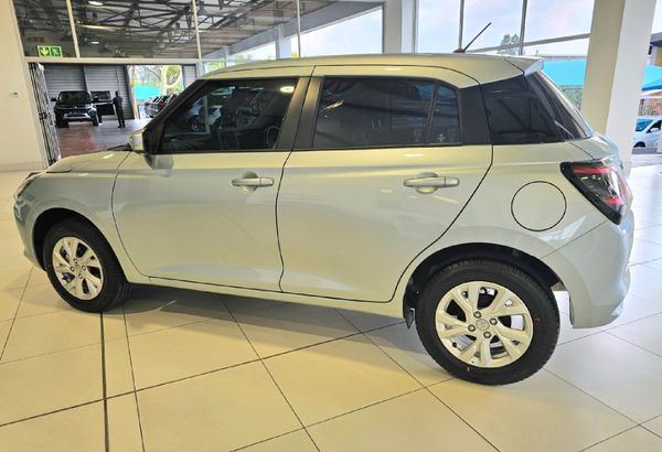 2026-Suzuki-Swift-12-GL-Auto image:8