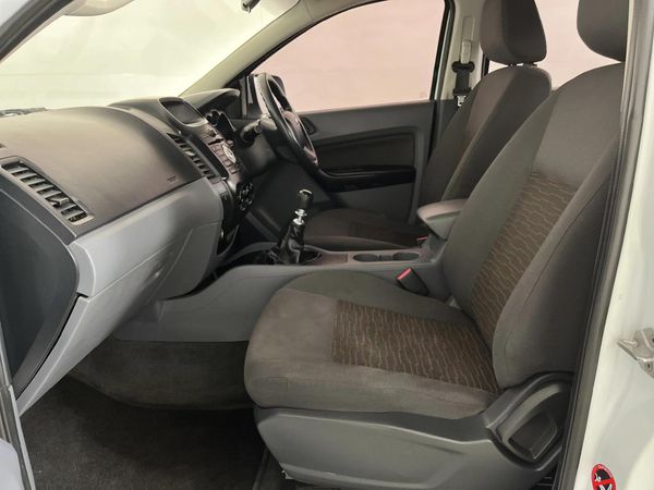 2015-Ford-Ranger-22-TDCi-XL-Double-Cab image:6