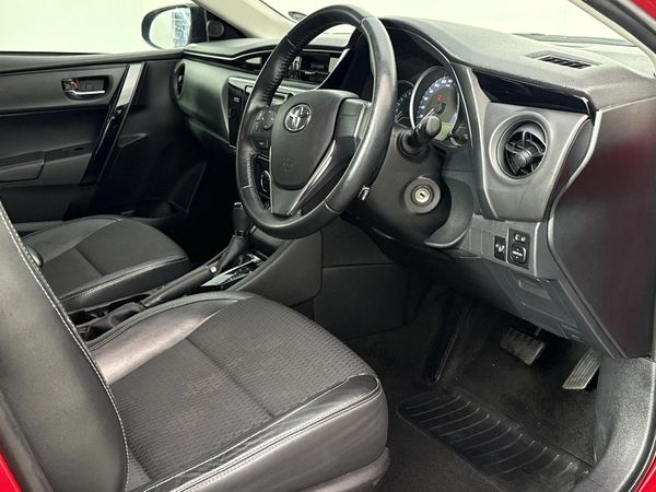 2020-Toyota-Corolla-Quest-18-Prestige-Auto image:9