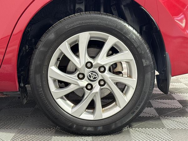 2020-Toyota-Corolla-Quest-18-Prestige-Auto image:6
