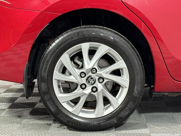 2020-Toyota-Corolla-Quest-18-Prestige-Auto image:7