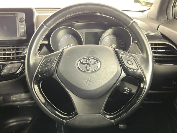 2017-Toyota-C-HR-12T-Plus image:11