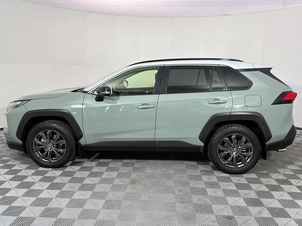 2023-Toyota-RAV4-25-GX-R-Hyrbid-CVT-E-Four image:18