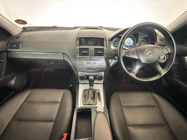 2011-Mercedes-Benz-C-Class-C-350-CDI-Avantgarde-Auto image:1