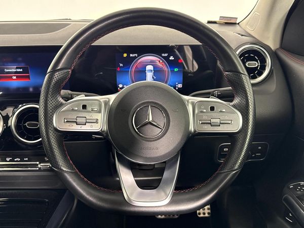 2024-Mercedes-Benz-GLA-200-Auto image:10