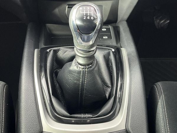 2021-Nissan-X-Trail-20-Visia image:10