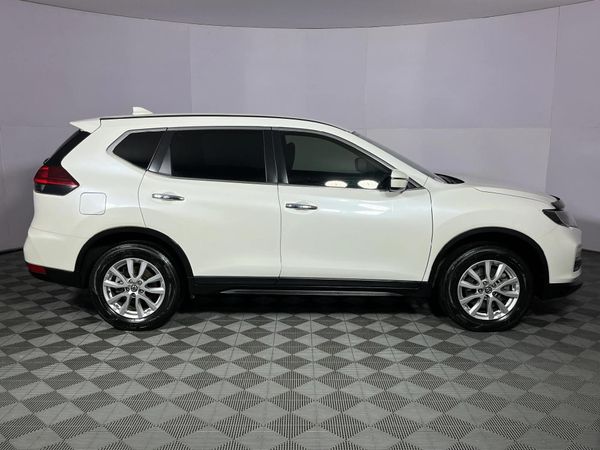 2021-Nissan-X-Trail-20-Visia image:16