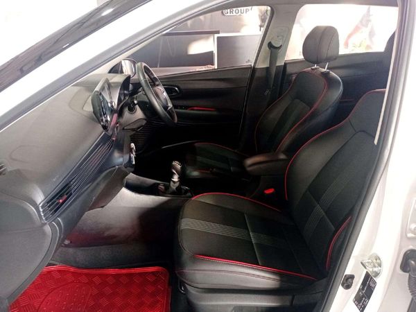 2023-Hyundai-i20-10-TGDI-Fluid image:10