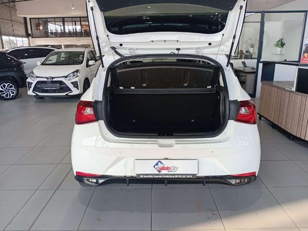 2023-Hyundai-i20-10-TGDI-Fluid image:4