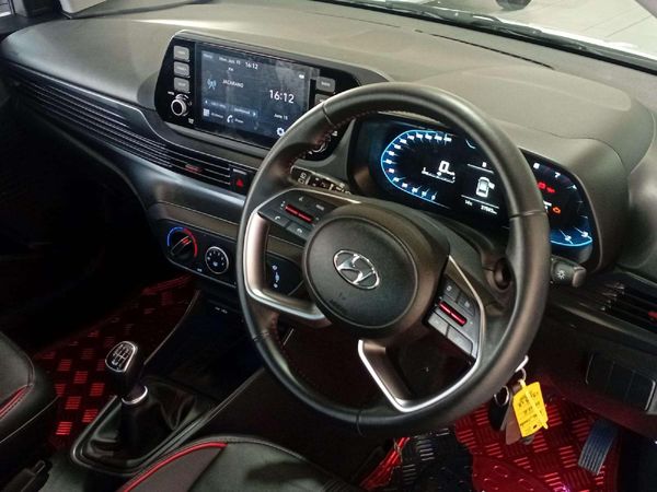 2023-Hyundai-i20-10-TGDI-Fluid image:7