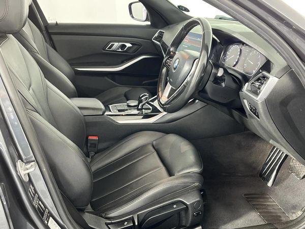 2021-BMW-3-Series-318i-Sport-Line image:9