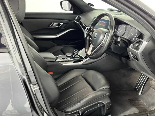 2021-BMW-3-Series-318i-Sport-Line image:2
