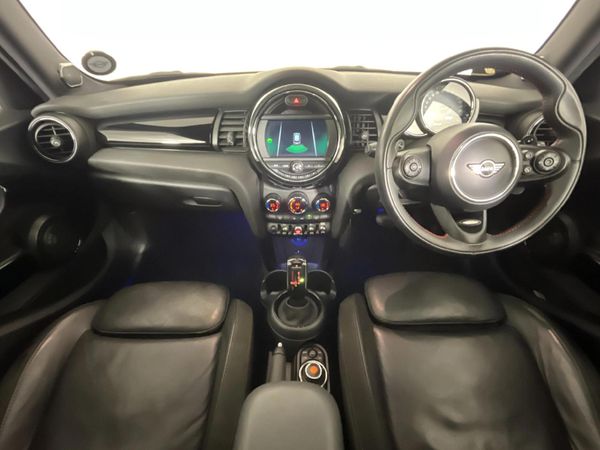2019-MINI-Hatch-Cooper-S-5-dr-Auto image:1