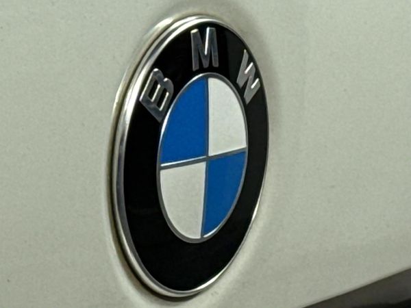 2015-BMW-2-Series-M235i-Coupe-Auto image:10