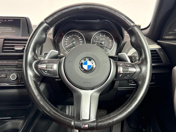 2015-BMW-2-Series-M235i-Coupe-Auto image:11