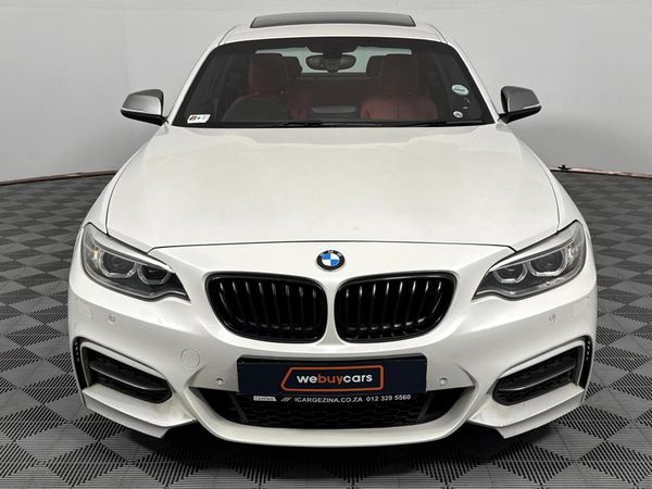 2015-BMW-2-Series-M235i-Coupe-Auto image:14