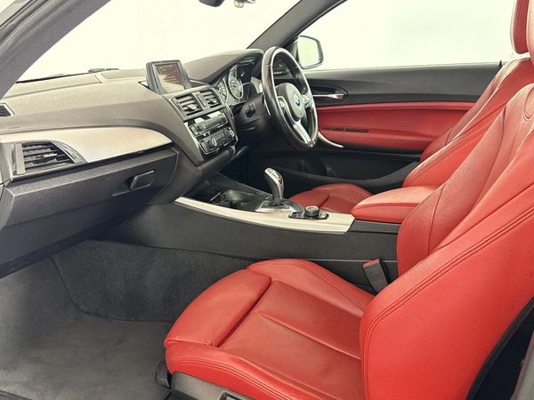 2015-BMW-2-Series-M235i-Coupe-Auto image:7