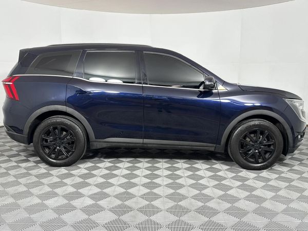 2023-Mahindra-XUV-700-20-AX7L-Auto-7-Seat image:17