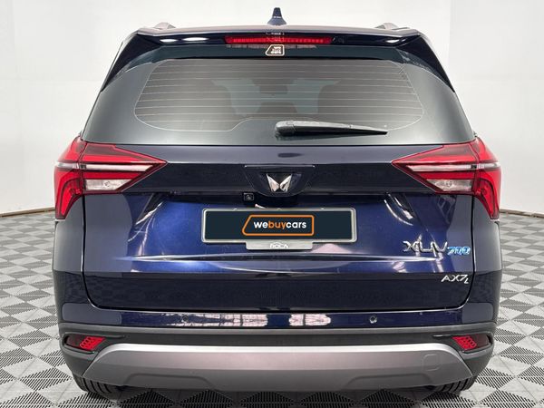 2023-Mahindra-XUV-700-20-AX7L-Auto-7-Seat image:18