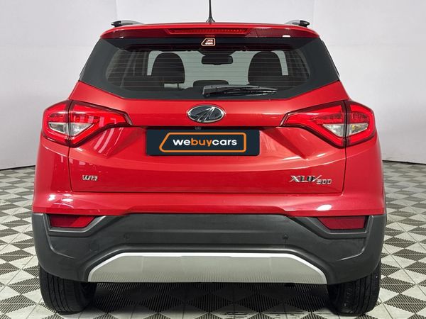 2022-Mahindra-XUV-300-15D-W8 image:17