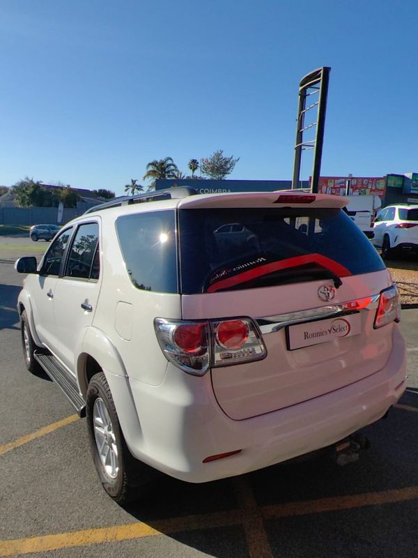 2014-Toyota-Fortuner-25-D-4D-Raised-Body-Auto image:6