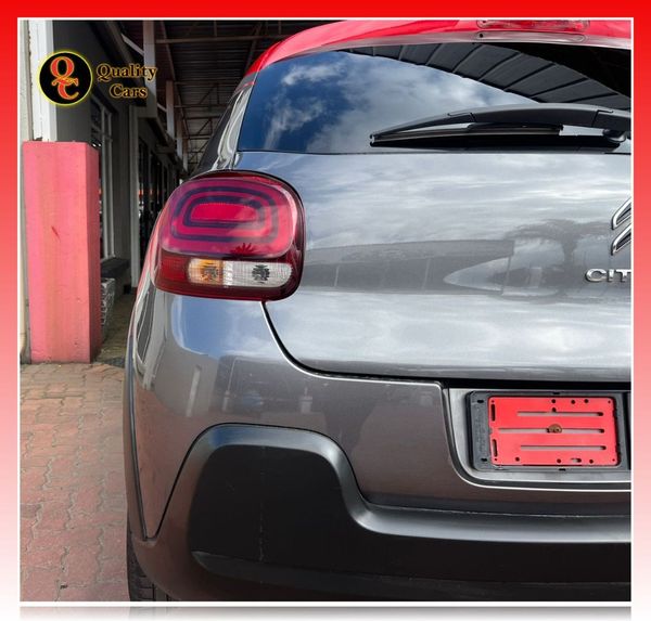 2020-Citroen-C3-12-PureTech-Feel-60kW image:18