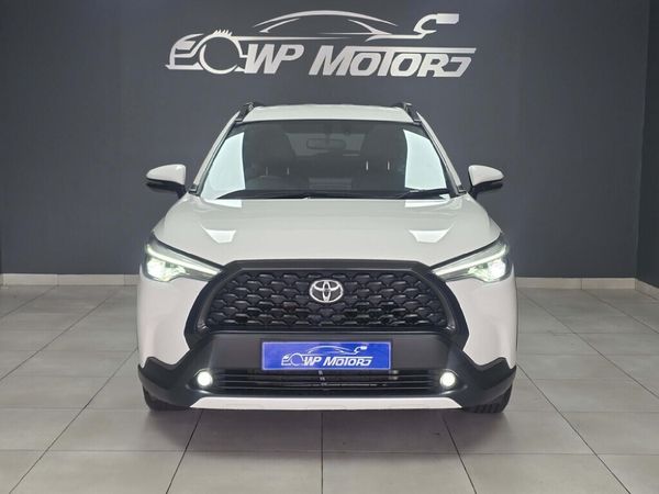2024-Toyota-Corolla-Cross-18-XS image:1