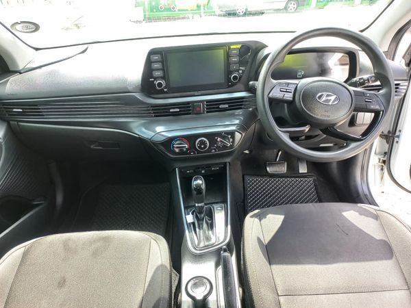2022-Hyundai-i20-14-Motion-Auto image:6
