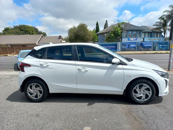 2022-Hyundai-i20-14-Motion-Auto image:8