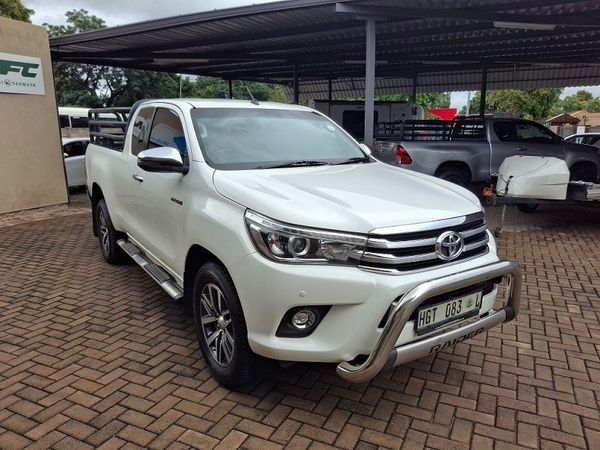2018-Toyota-Hilux-28-GD-6-Raised-Body-Raider-Auto-Extended-Cab image:1