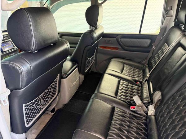 2005-Toyota-Land-Cruiser-100-47-V8-Auto image:15
