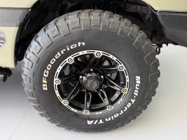 2005-Toyota-Land-Cruiser-100-47-V8-Auto image:7