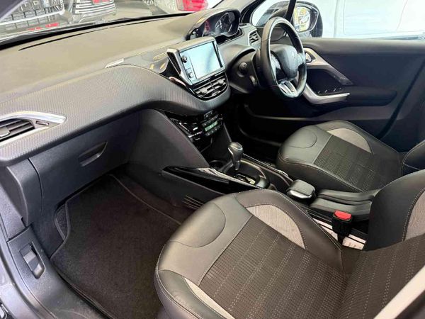 2021-Peugeot-2008-12T-Allure-Auto image:16
