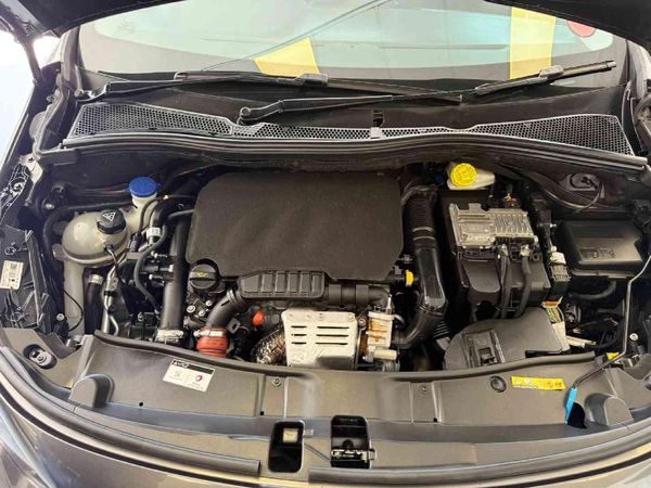 2021-Peugeot-2008-12T-Allure-Auto image:17
