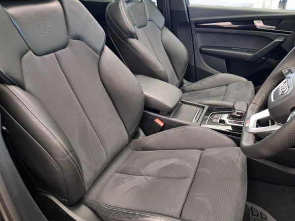 2025-Audi-Q5-Sportback-quattro-S-Line-Auto-40-TDI image:10