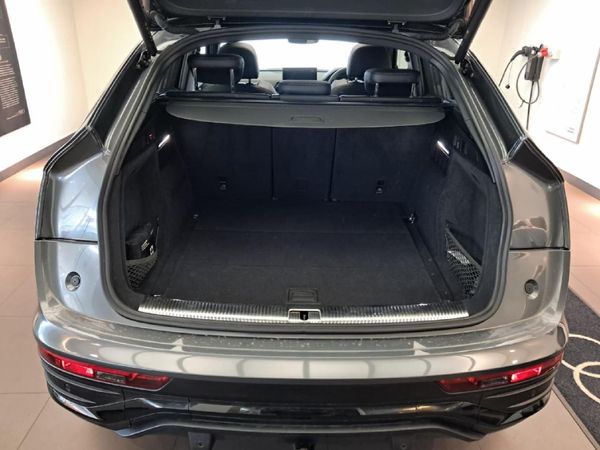 2025-Audi-Q5-Sportback-quattro-S-Line-Auto-40-TDI image:7