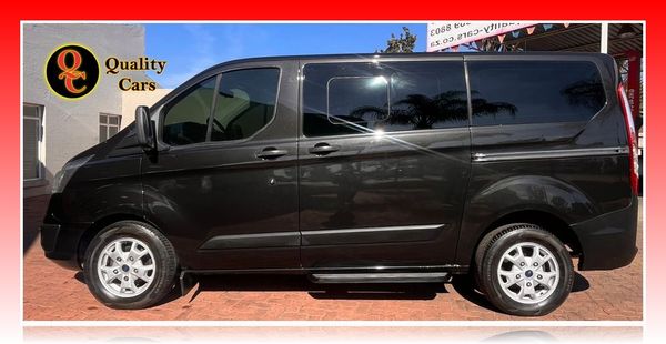 2014-Ford-Tourneo-Custom-LTD-22-TDCi-SWB-114kW image:15