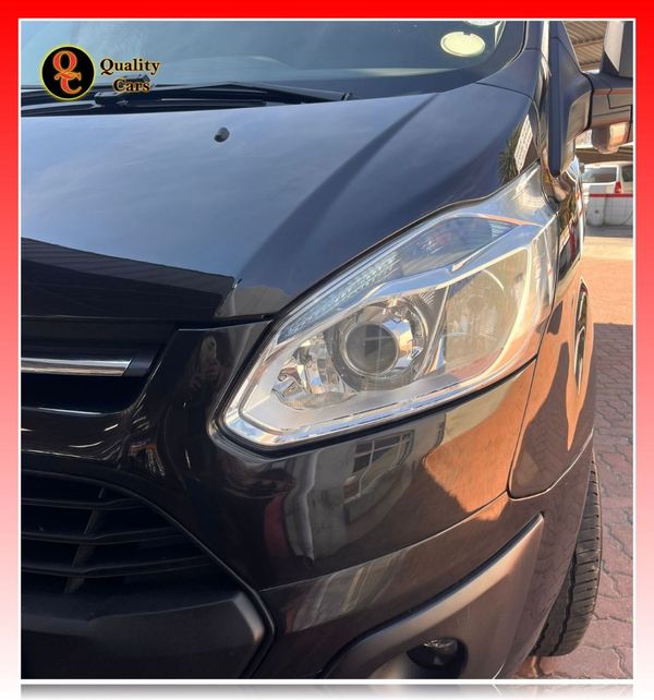 2014-Ford-Tourneo-Custom-LTD-22-TDCi-SWB-114kW image:22