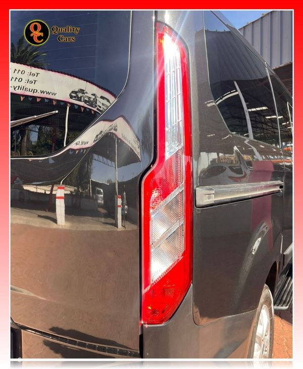 2014-Ford-Tourneo-Custom-LTD-22-TDCi-SWB-114kW image:23