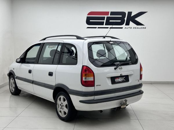 2003-Opel-Zafira-18i-CD image:3