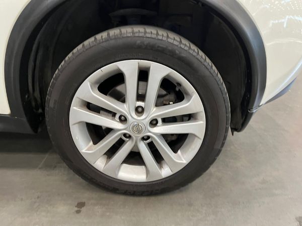 2013-Nissan-Juke-16-Dig-T-Tekna-AWD-Auto image:8