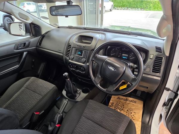2022-Ford-Ranger-22-TDCi-Single-Cab image:8