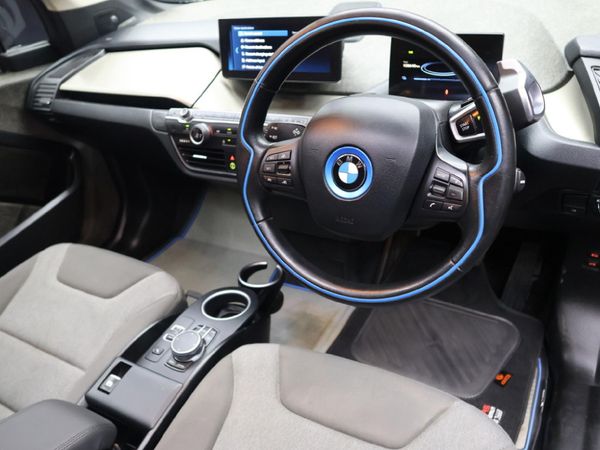 2019-BMW-i3-eDrive image:10