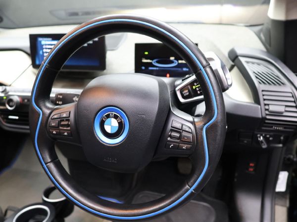 2019-BMW-i3-eDrive image:12