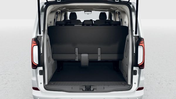 2026-Volkswagen-Kombi-20TDI-Edition-Auto image:5