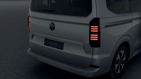 2026-Volkswagen-Kombi-20TDI-Life-Auto-125kw image:5