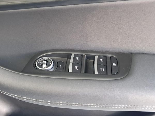 2026-Chery-Tiggo-Cross-15-HEV-Comfort-DHT image:6