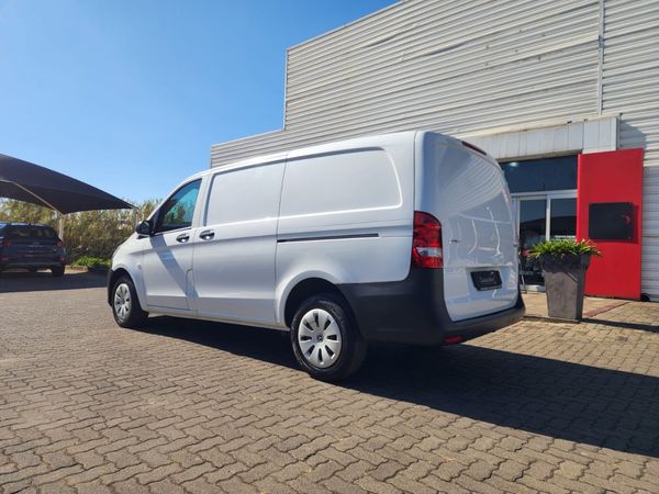 2022-Mercedes-Benz-Vito-111-16-CDI-Panel-Van image:5
