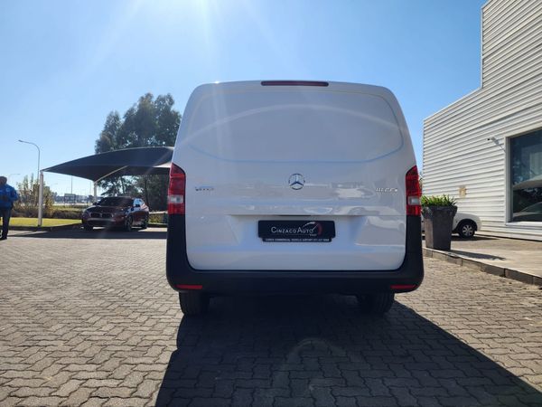 2022-Mercedes-Benz-Vito-111-16-CDI-Panel-Van image:6